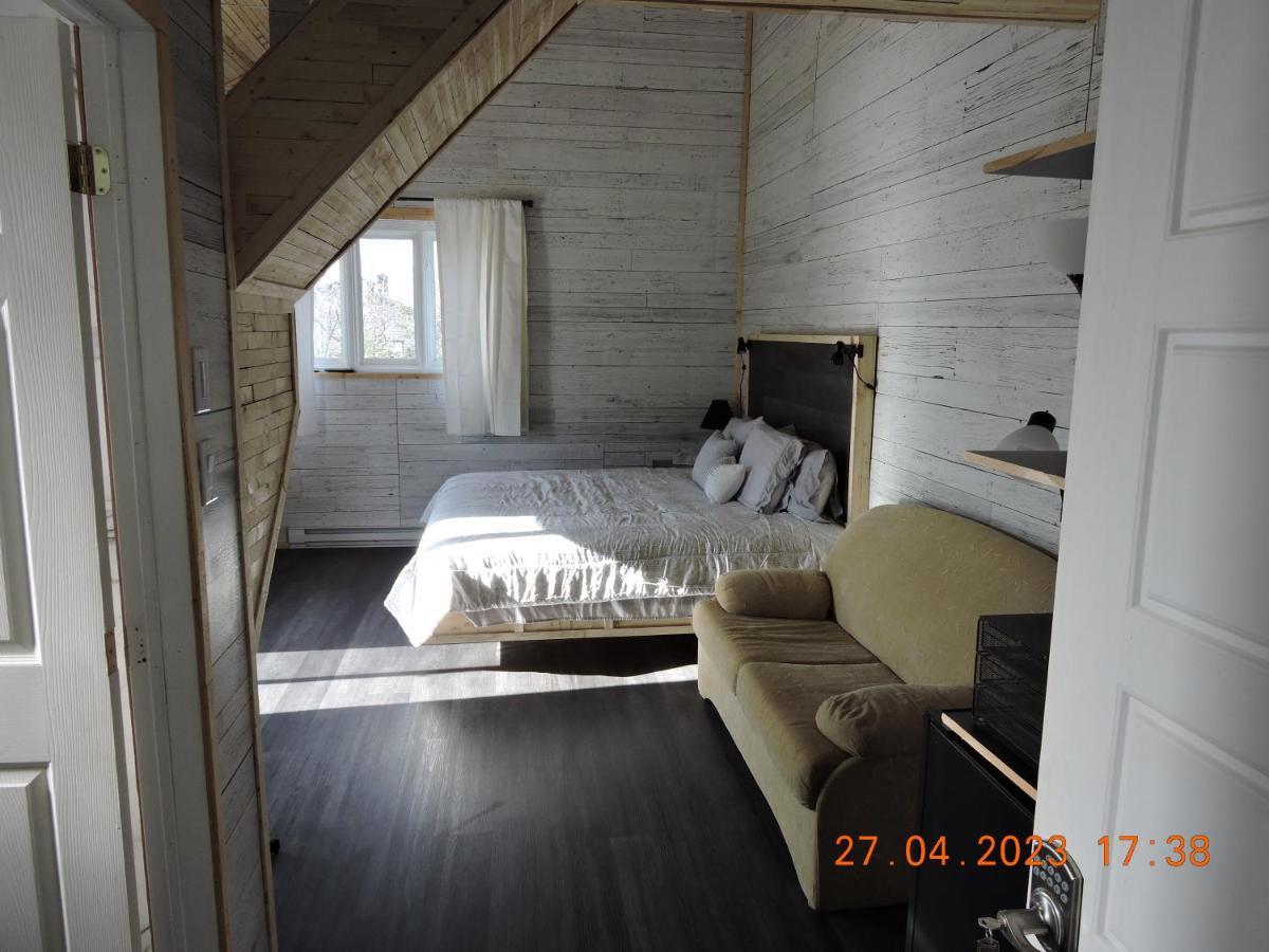Gite Passion Et Tendresse B&B Shefford Exteriör bild