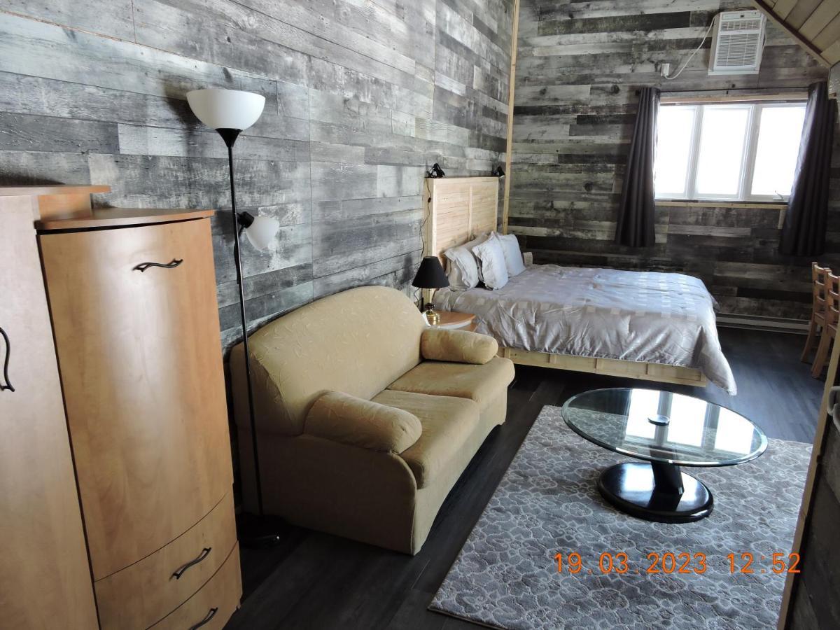 Gite Passion Et Tendresse B&B Shefford Exteriör bild