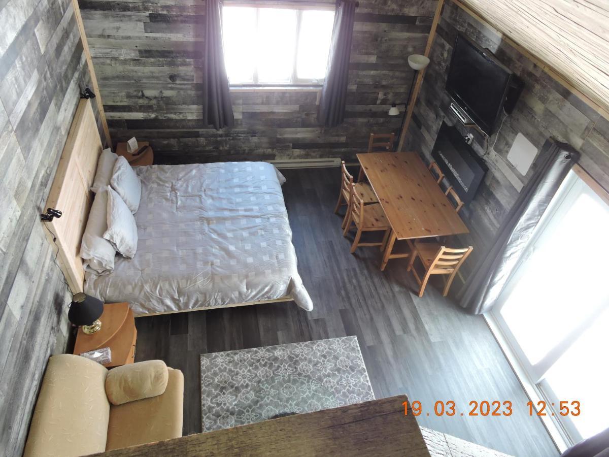 Gite Passion Et Tendresse B&B Shefford Exteriör bild