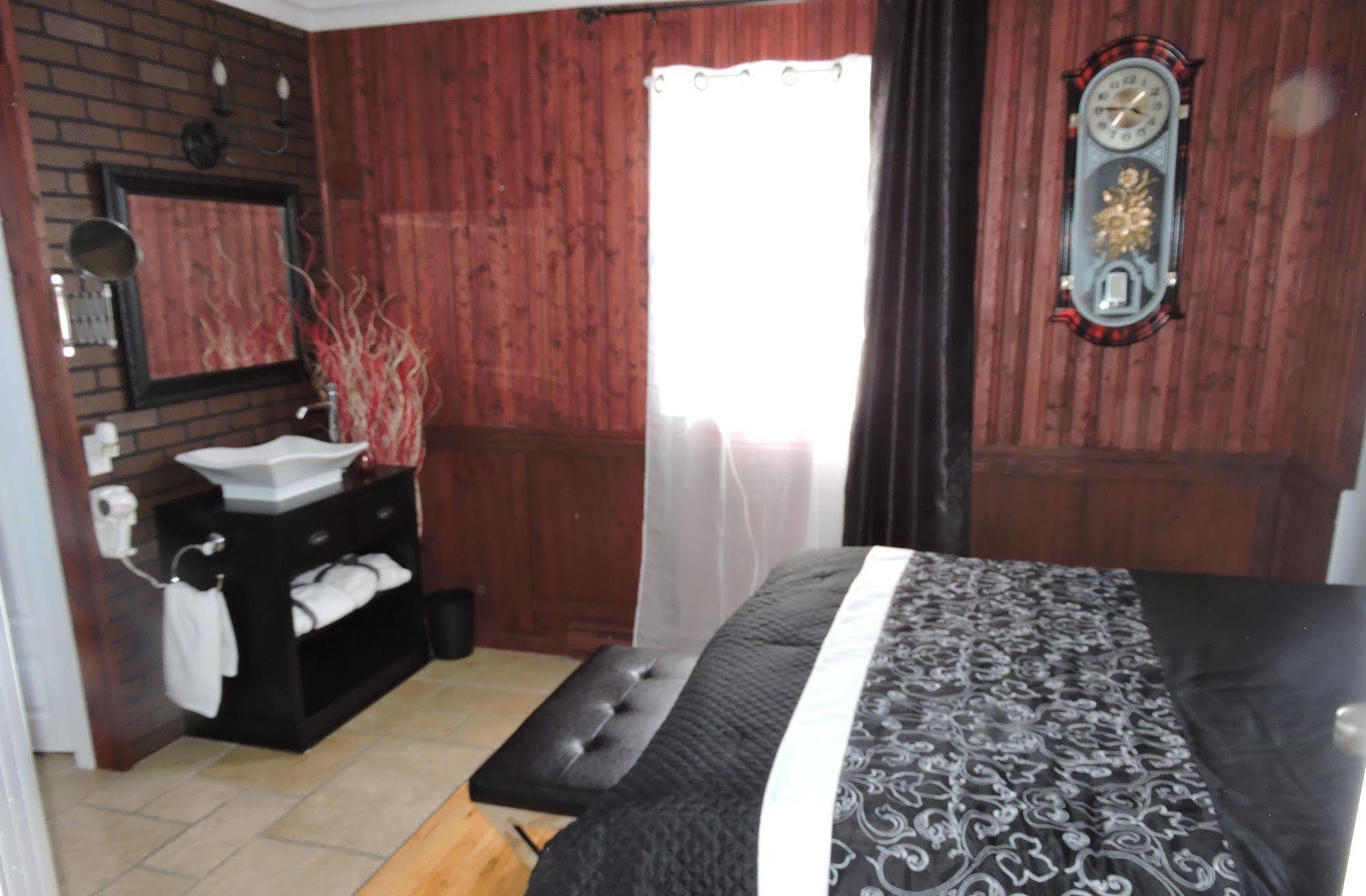 Gite Passion Et Tendresse B&B Shefford Exteriör bild